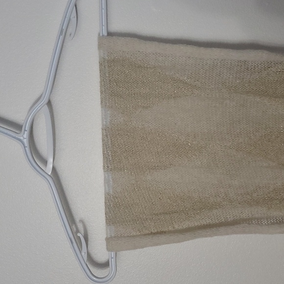 Banana Republic Scarf - Picture 3 of 5